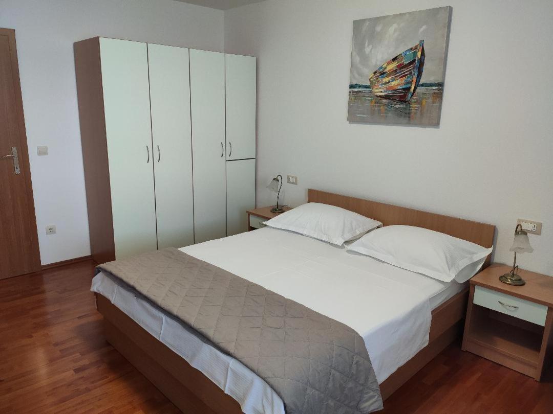 Apartment Tino ブレラ エクステリア 写真