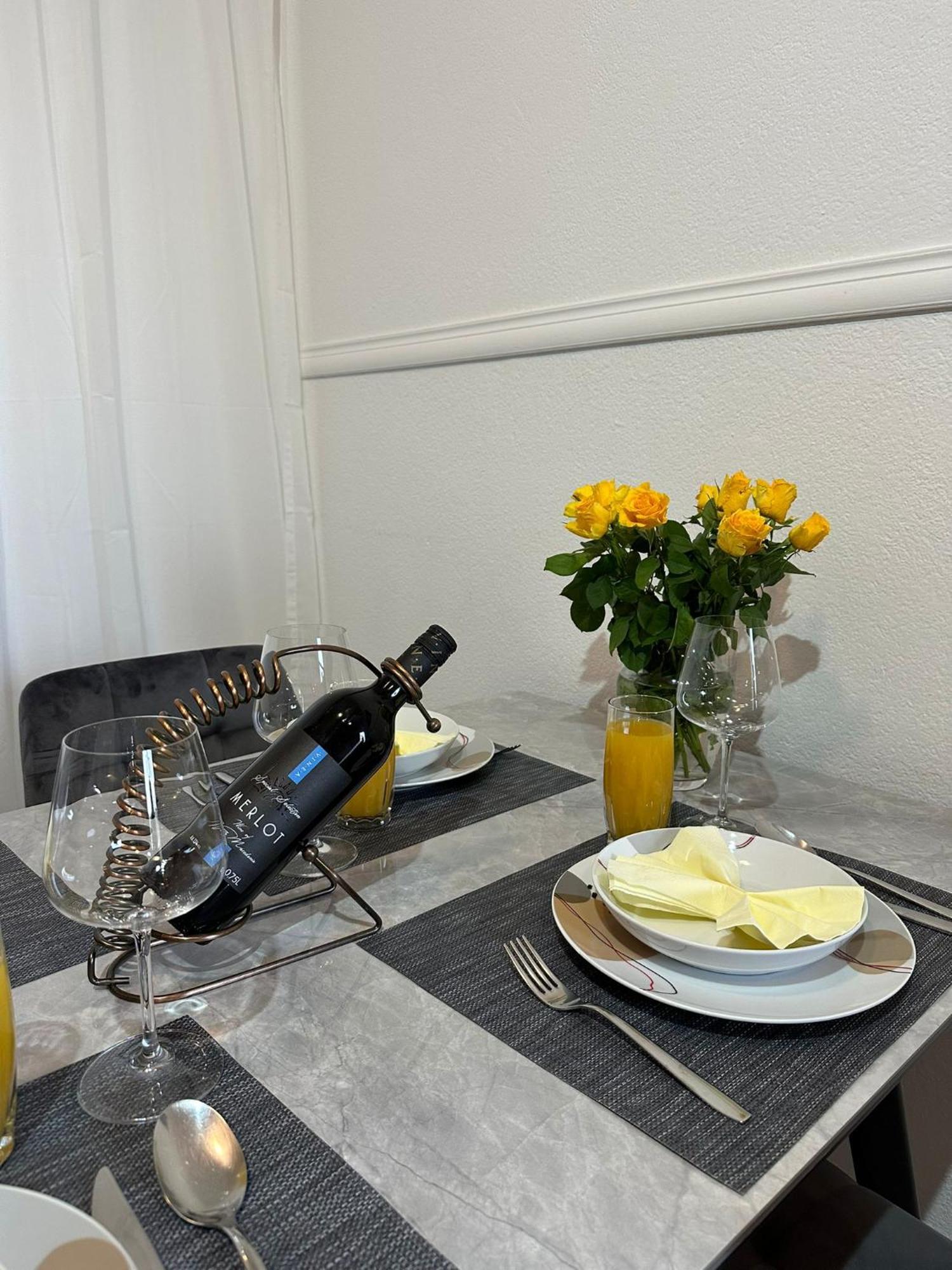 Apartment Tino ブレラ エクステリア 写真